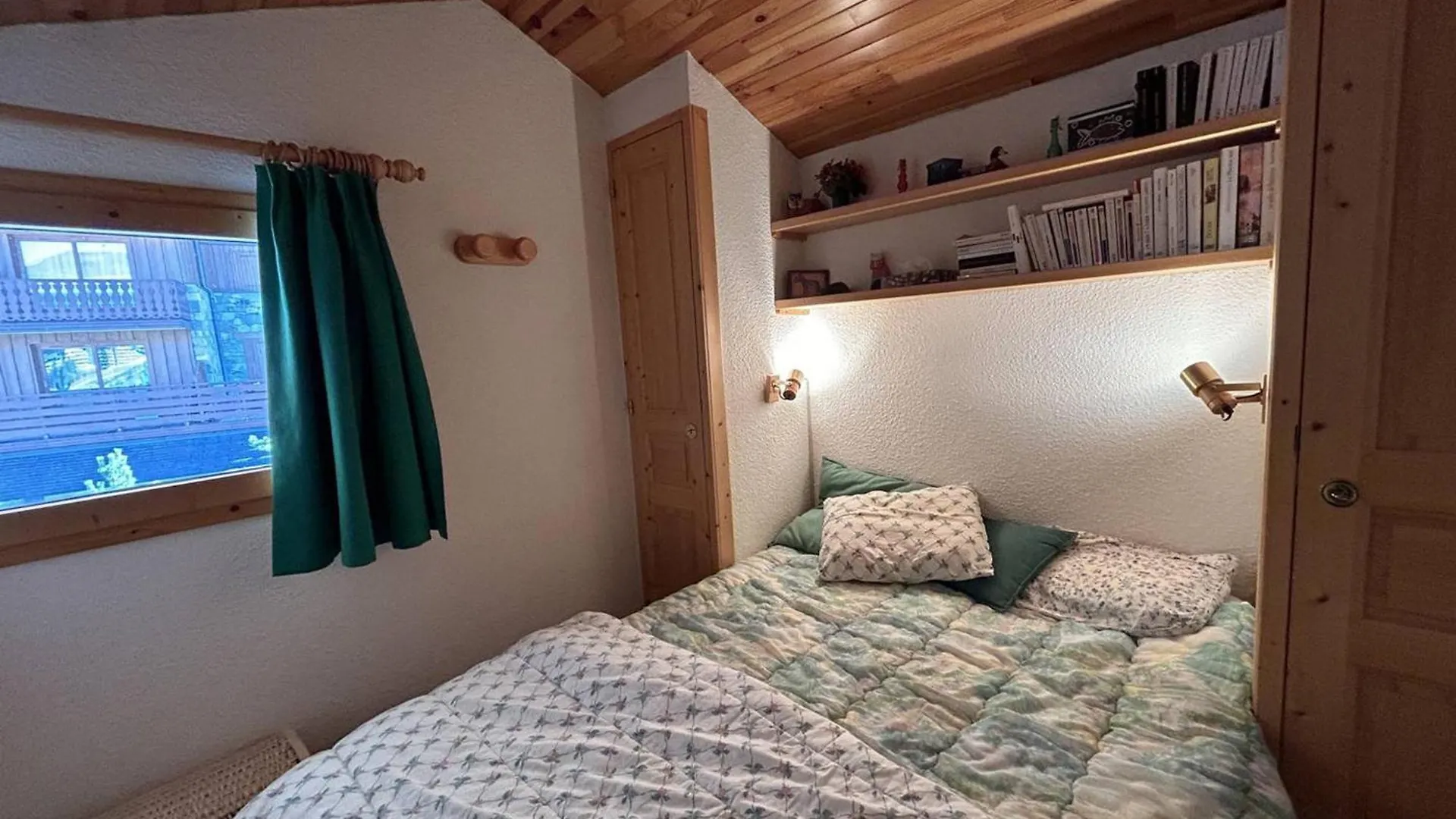 Appartement Familial A Meribel, Proche Pistes - Fr-1-355-273 Les Allues 0*,